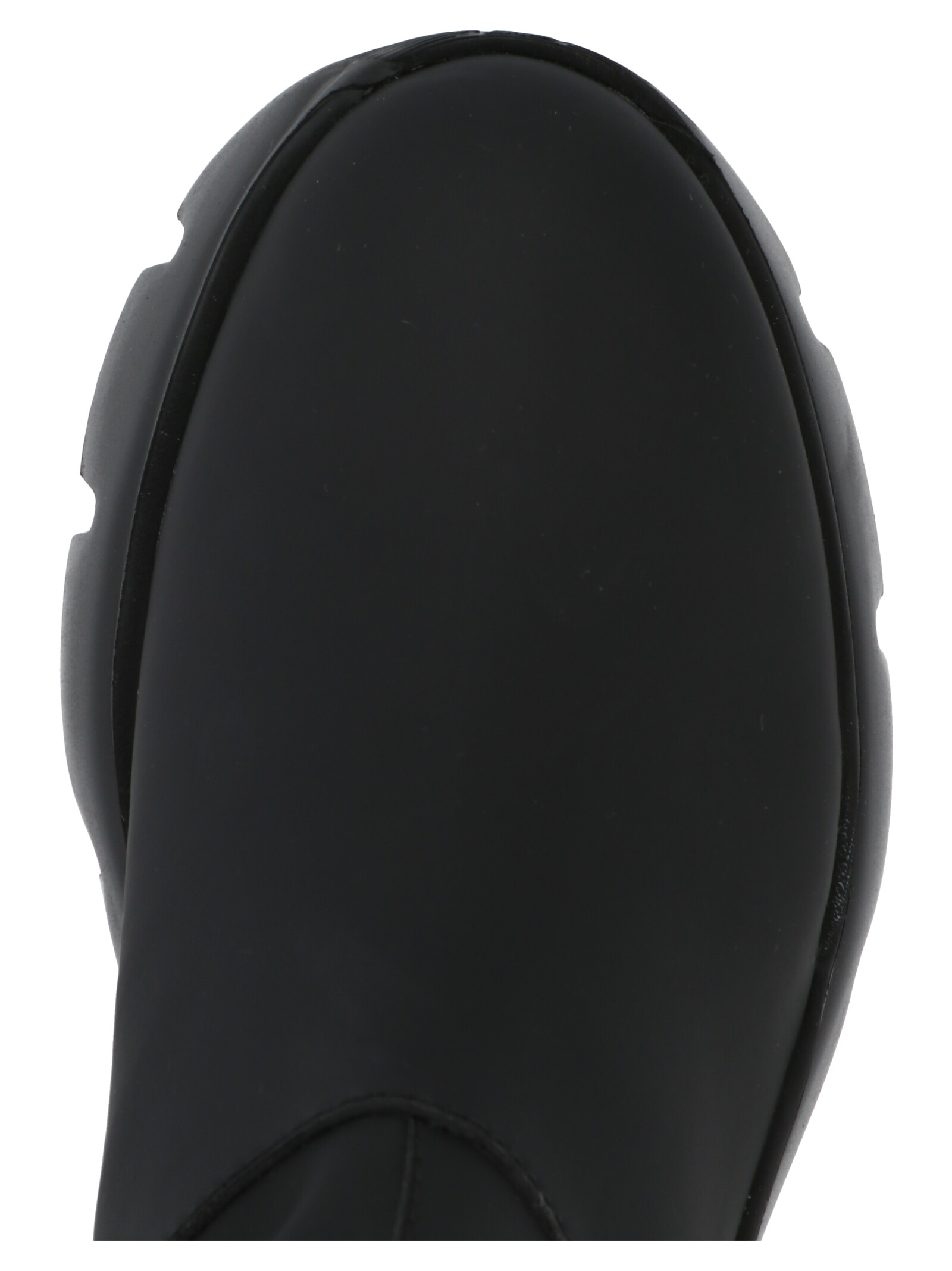 'Parabolic’ boots - Image 3