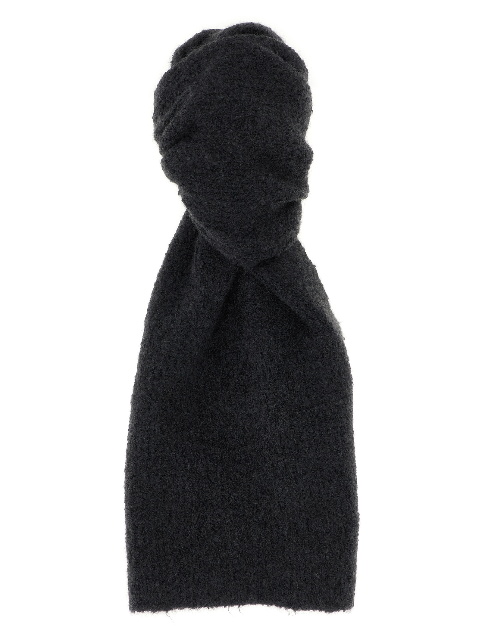 'Luthgard' scarf