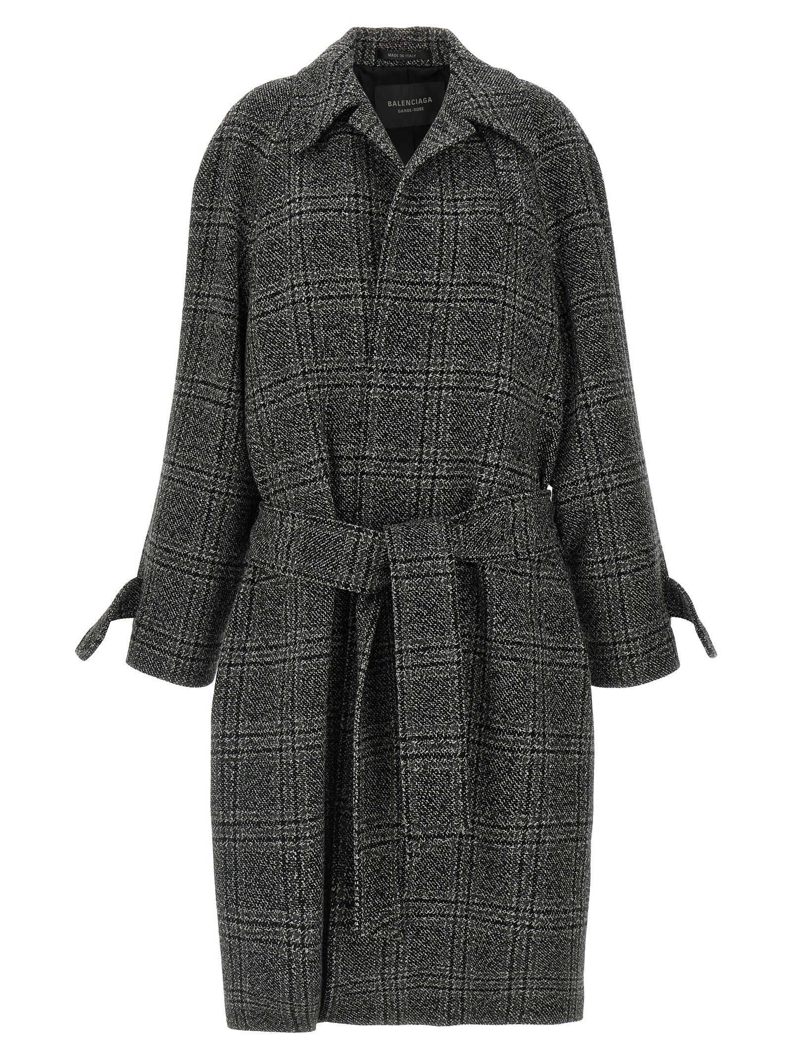 'One Layer' coat