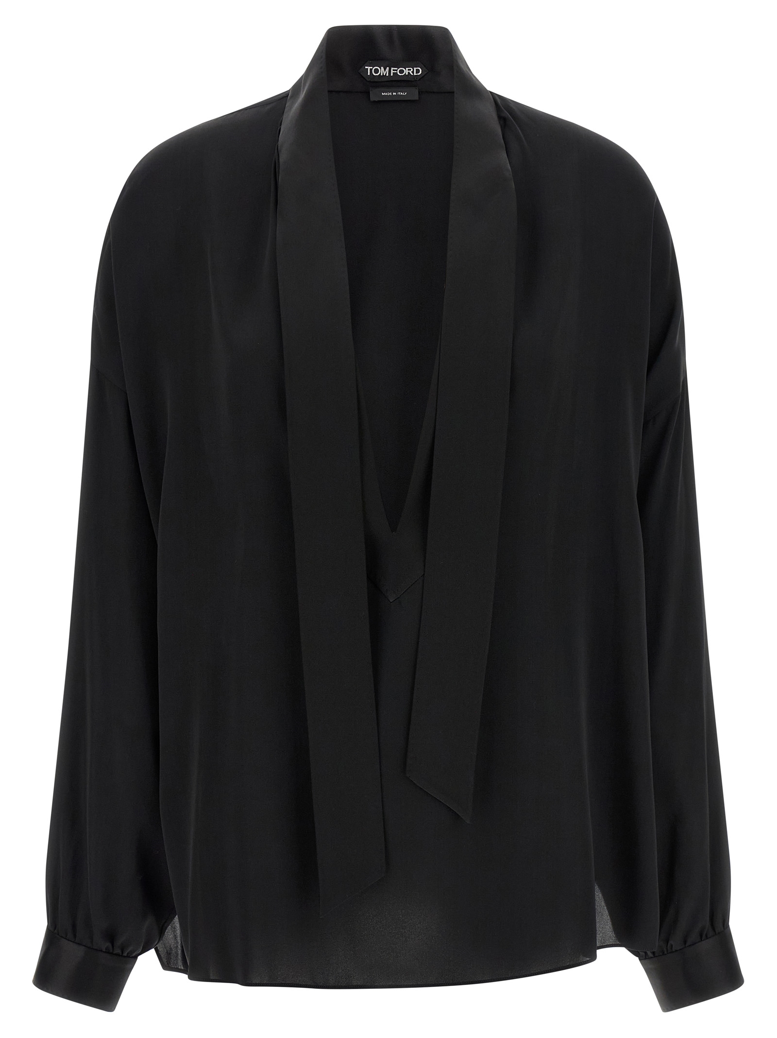 Lavallière neck blouse
