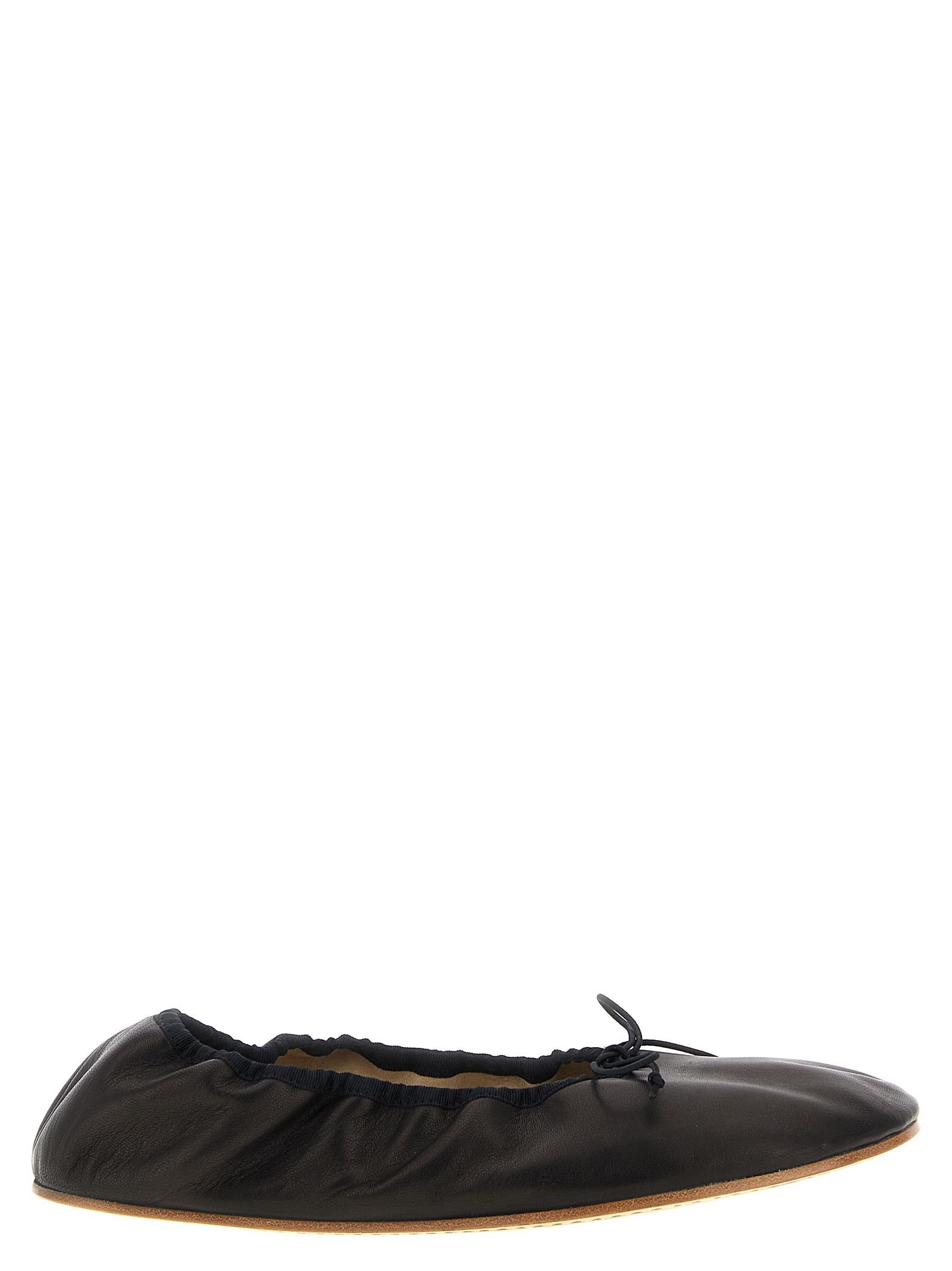 'Round' ballet flats