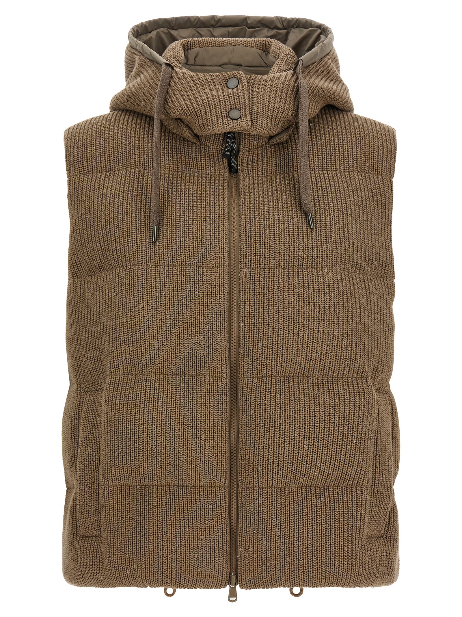 Sleeveless down jacket