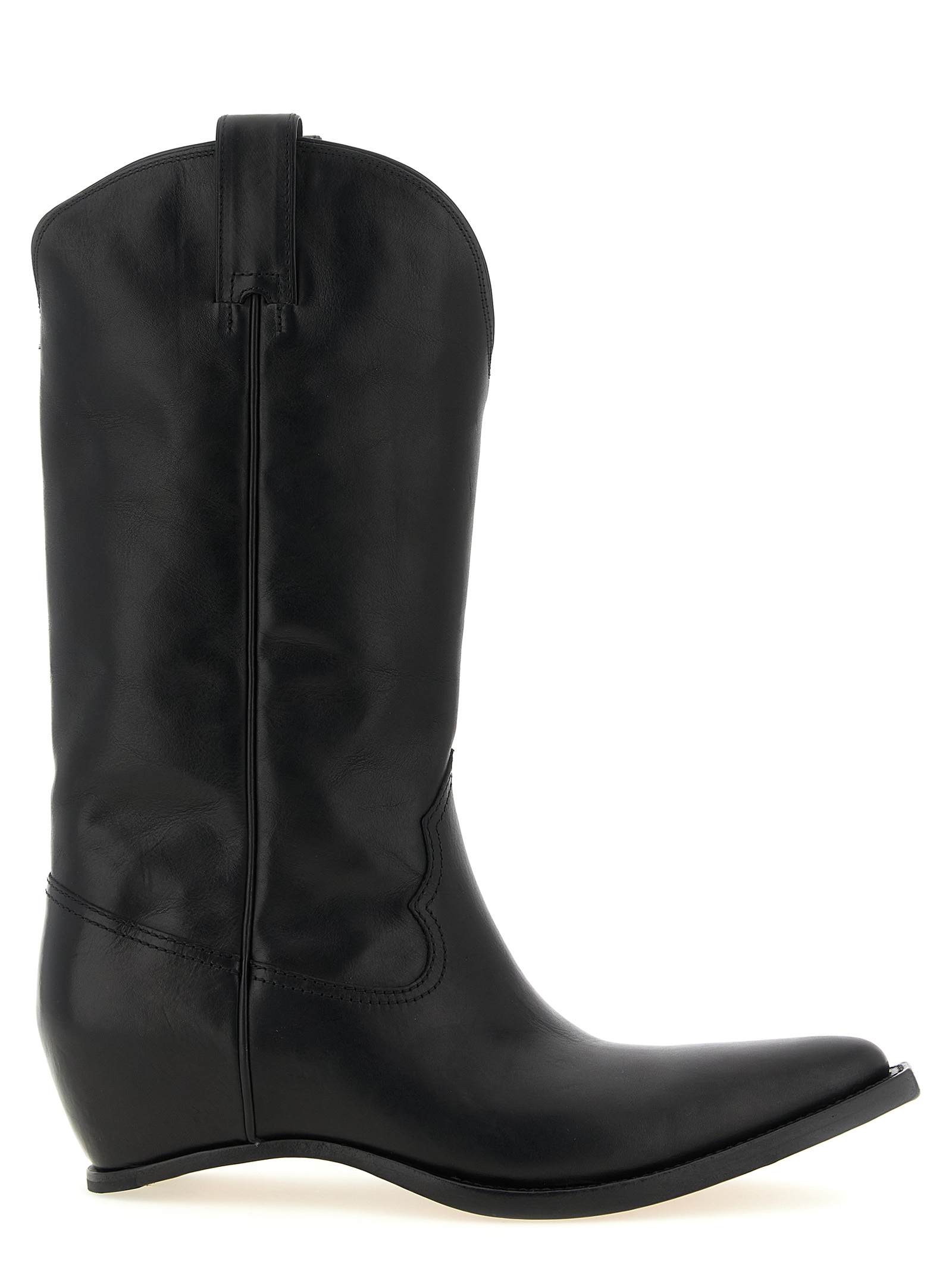 'Heel-Less' boots