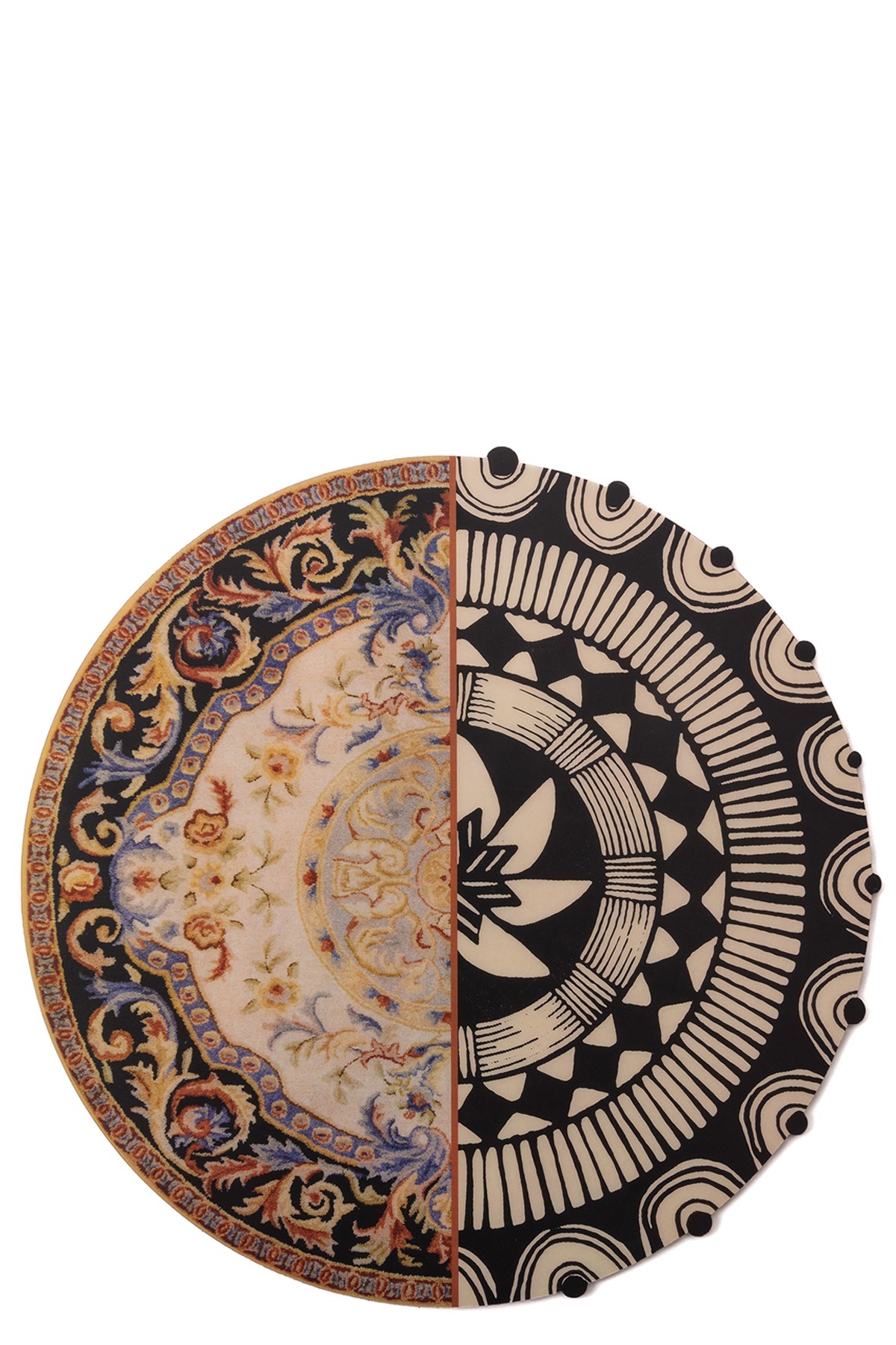 Seletti 'hybrid Walatah' Secluded X Ctrlzak Tablecloth In Multi