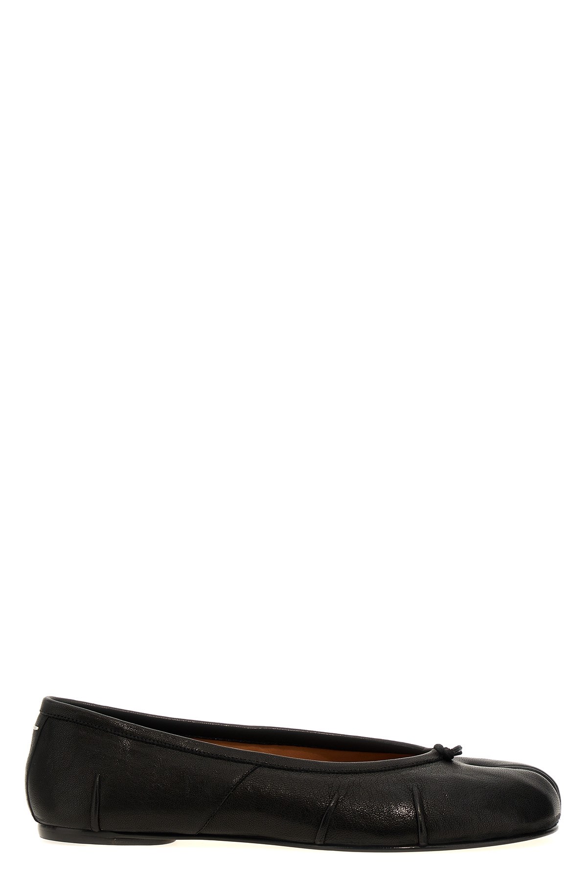 Maison Margiela Black Leather Flats With Unique Split Toe And Bow Accent In Black