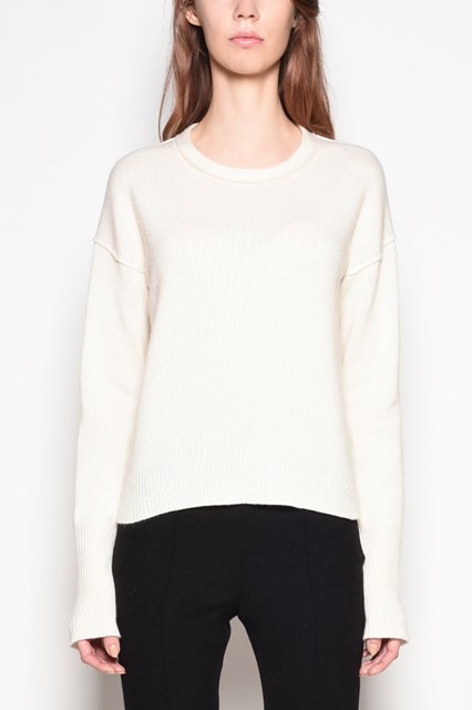 Cashmere crew-neck slim fit sweater