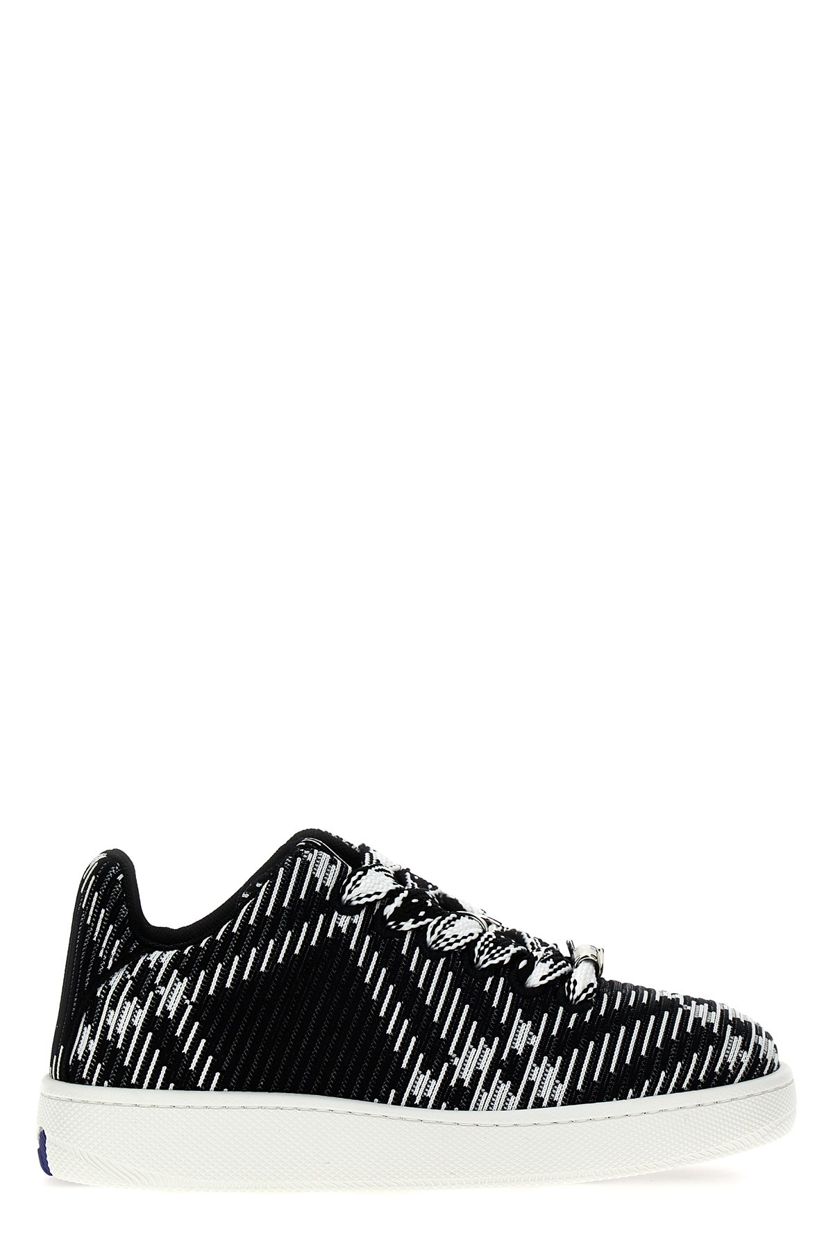Burberry Dynamic Pattern Sneakers With Comfortable Sole