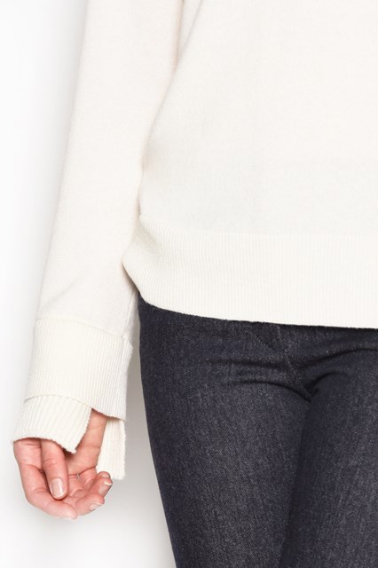 Cashmere turtleneck sweater with double edges details