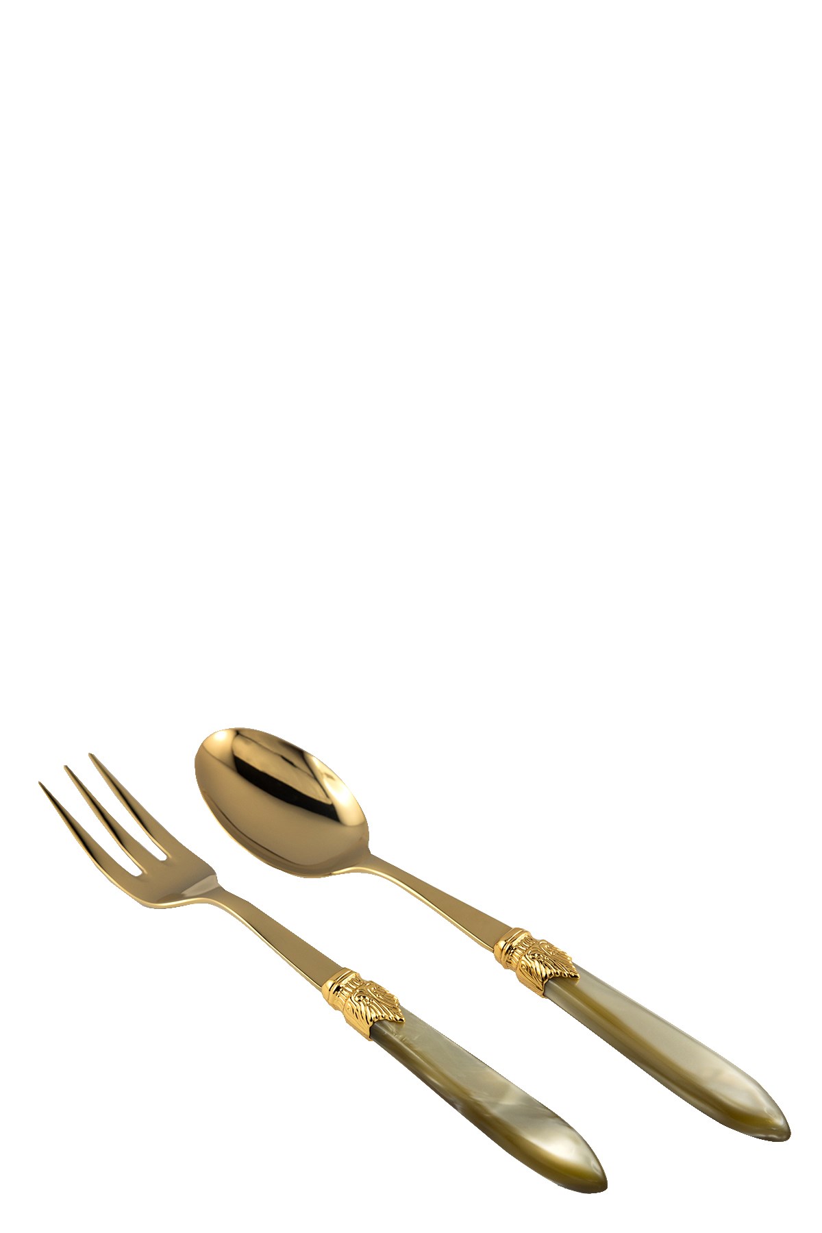 Set To Serve 'Laura'