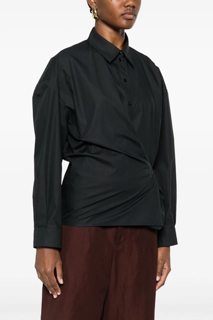【送料&関税込】Lemaire seamless Turtle Sweater Lemaire 'seamless turtle' sweater available on julian
