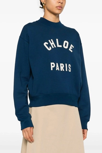 Chloé Logo sweatshirt available on julian-fashion.com Chloé Logo sweatshirt available on julian-fashion.com
