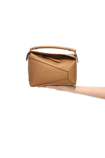 ハンドバッグ PUZZLE SMALL HANDBAG Loewe - Puzzle Small Bag | HBX - Globally Curated Fashion