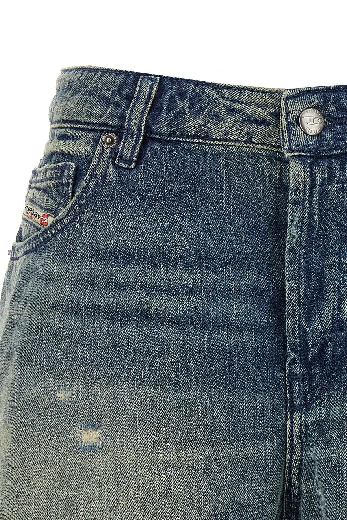 Diesel 'de-jiro' shorts available on julian-fashion.com