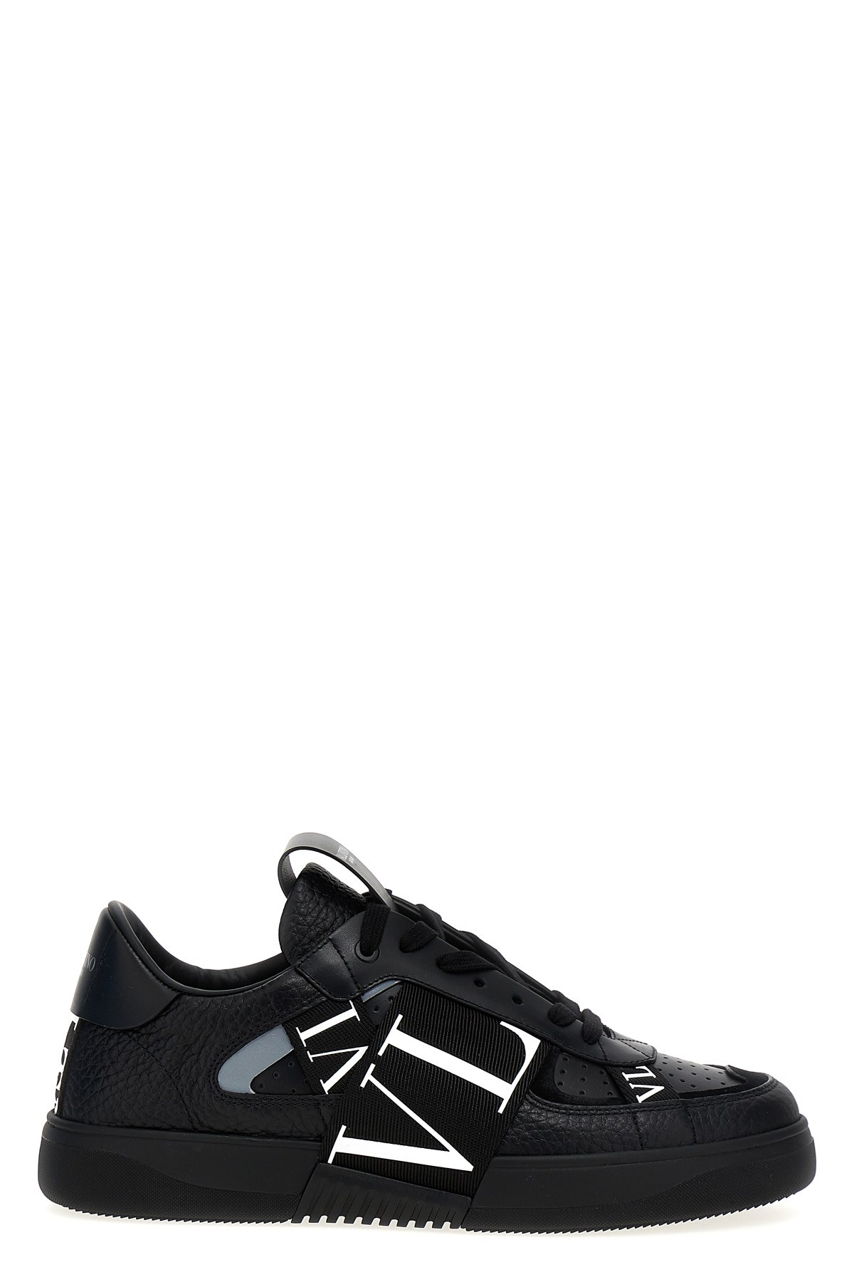 Valentino Panelled Logo-detail Sneakers In Black