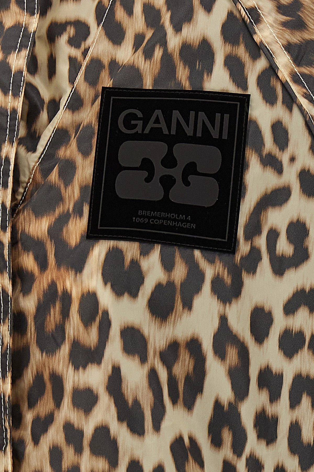 ブルゾン Ganni 'Leopard Print Nylon' windbreaker Ganni 'leopard print nylon' windbreaker available on julian