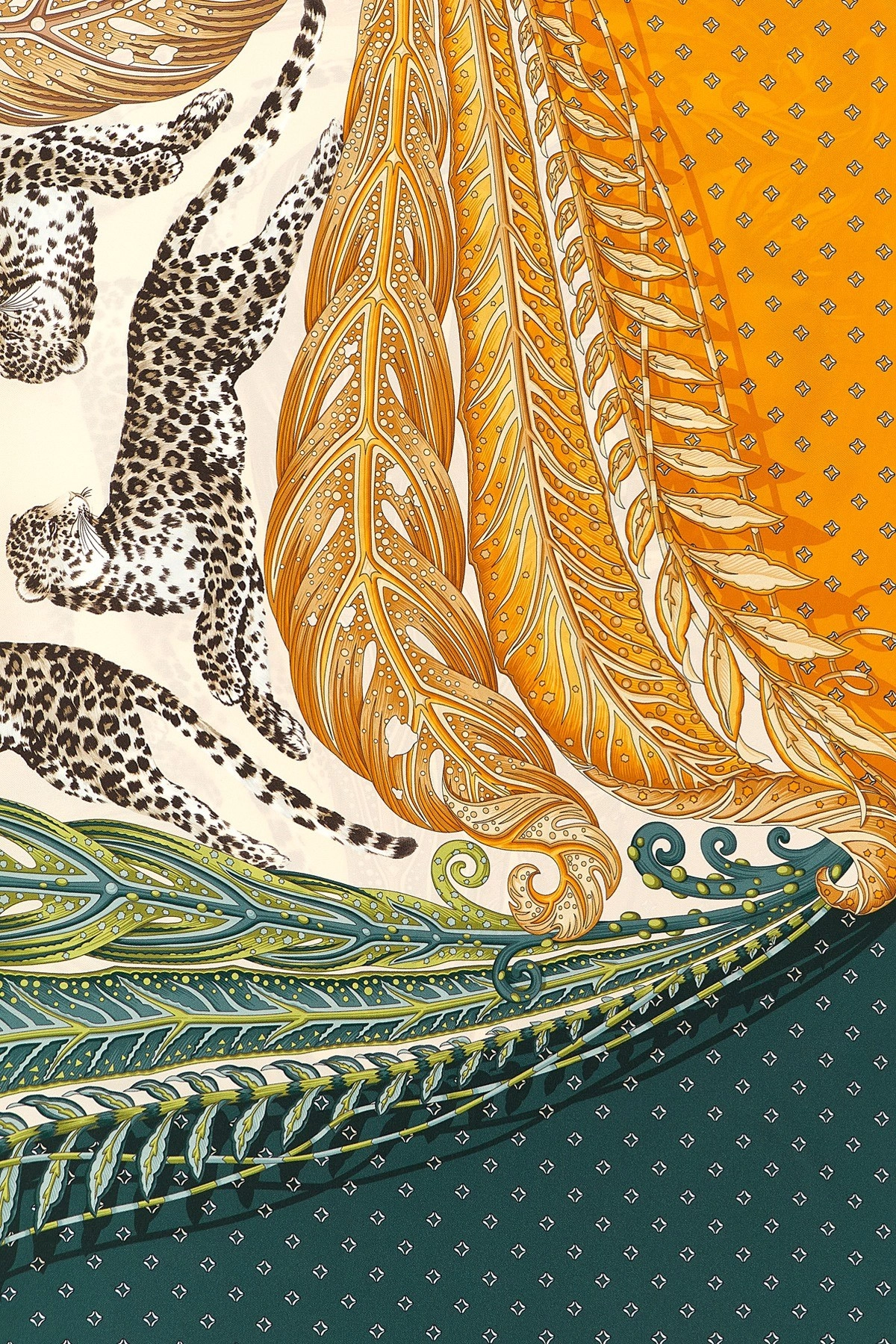 ボレロ・ショール Ferragamo Silk scarf Madras print Ferragamo 'madras' print scarf available on julian-fashion