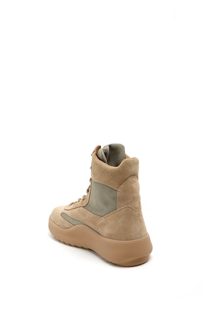 YEEZY